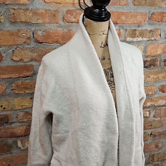 Vince Oversized Boucle Merino Wool/Alpaca blend cardigan size Small - Picture 5 of 15
